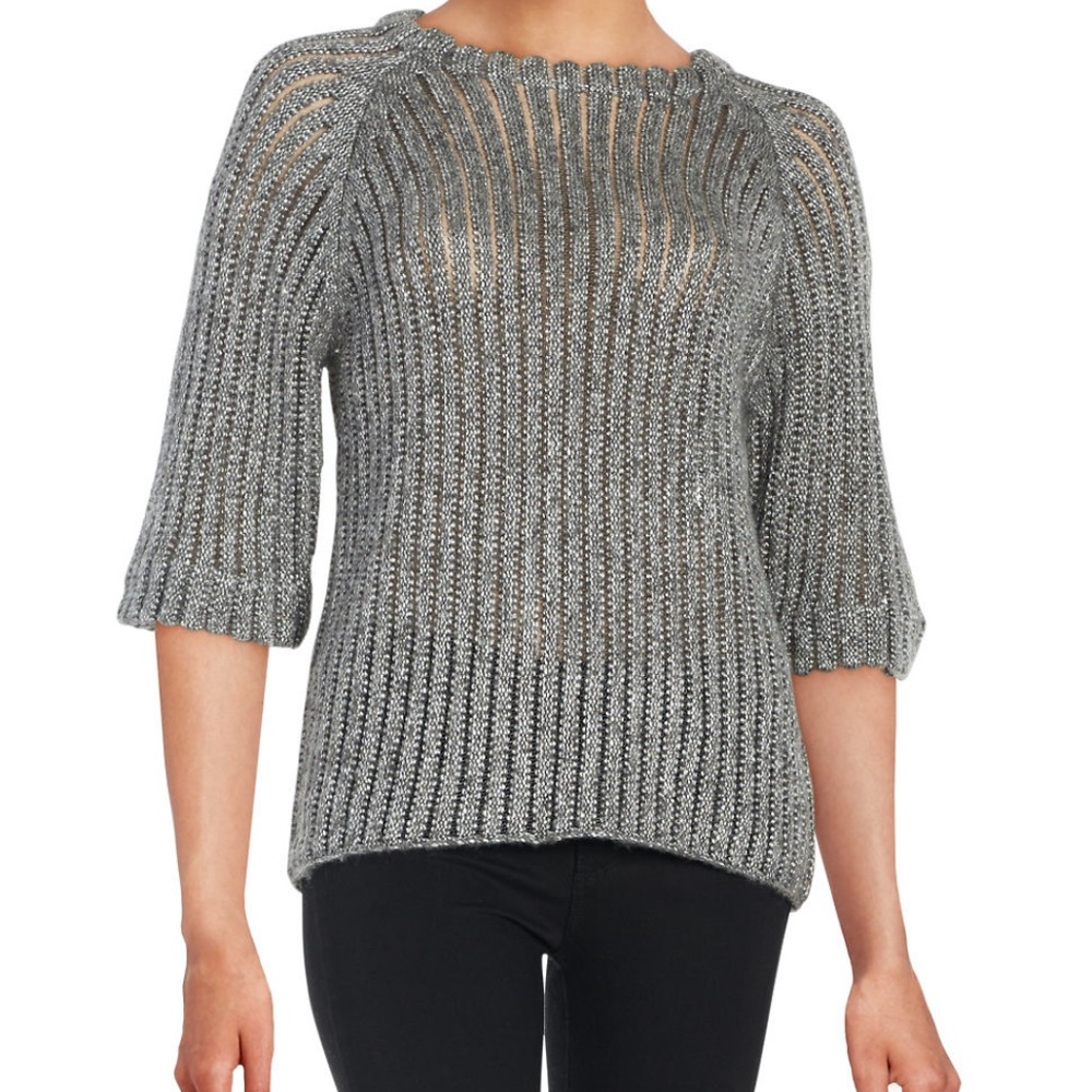NWT T tahari Henna Sweater in Gray